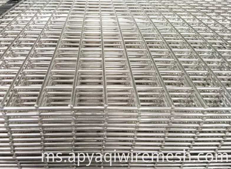 Panel Pagar Mesh Kawat yang dikimpal keras / 1*2m Panel Mesh Kawat Dikimpal